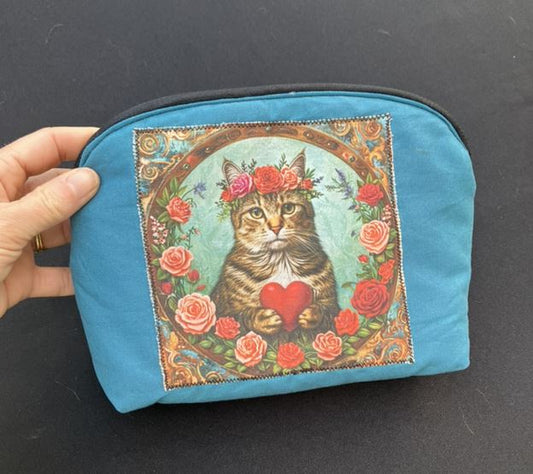 Trousse molletonnée motif animaux