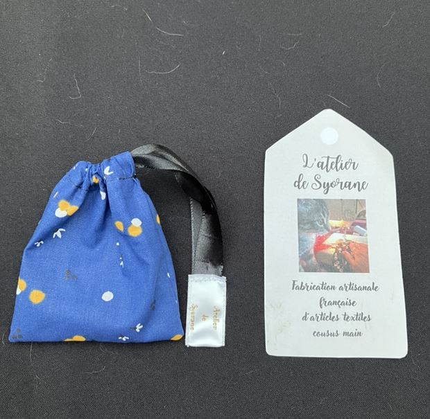 Pochette avec lingette pour lunettes