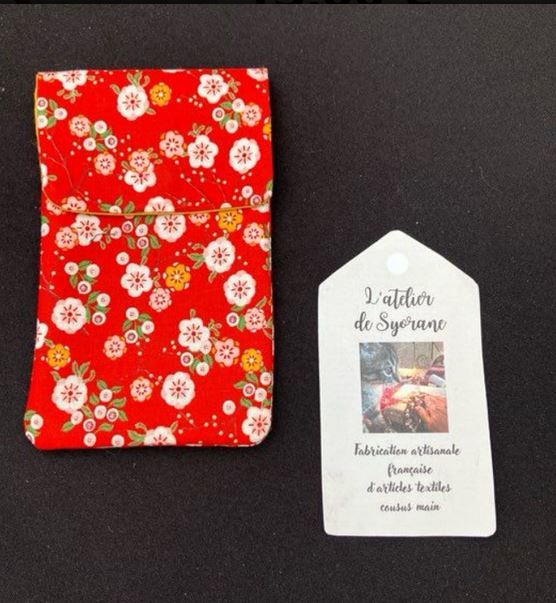 Pochette aimantée pour soignant