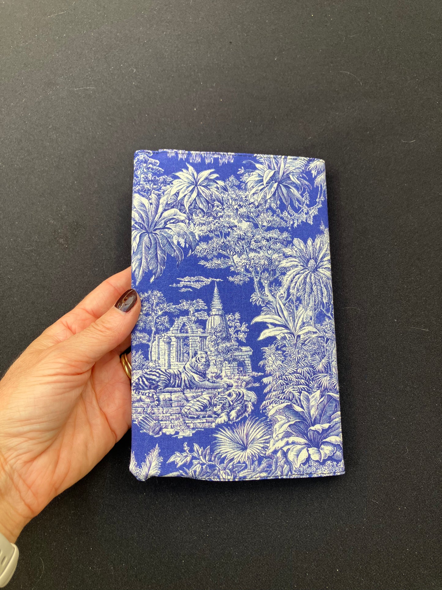 Housse pour livre de poche