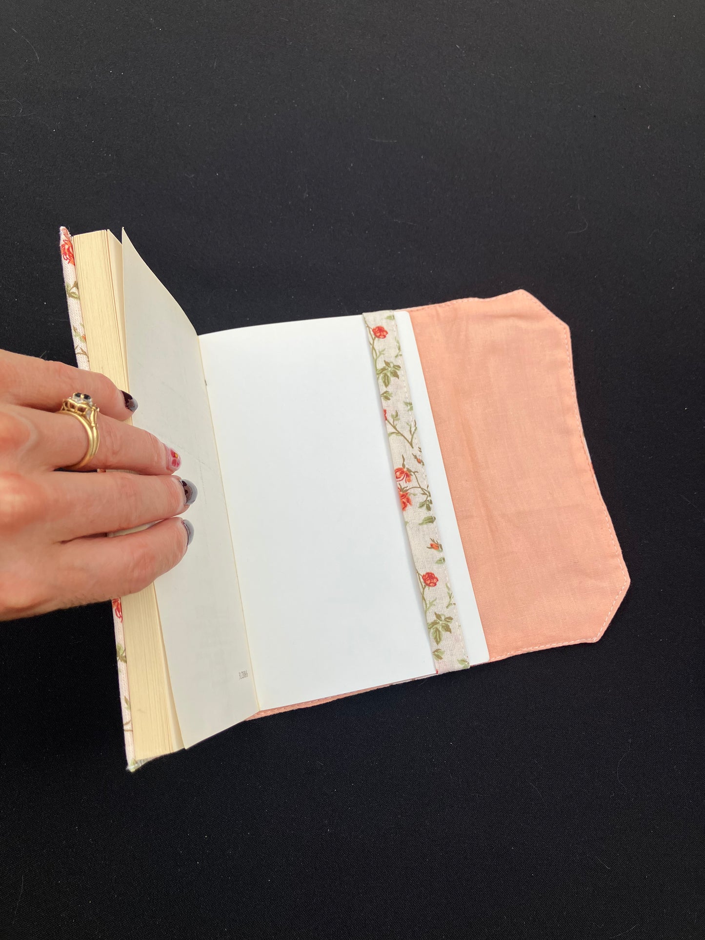 Housse pour livre de poche
