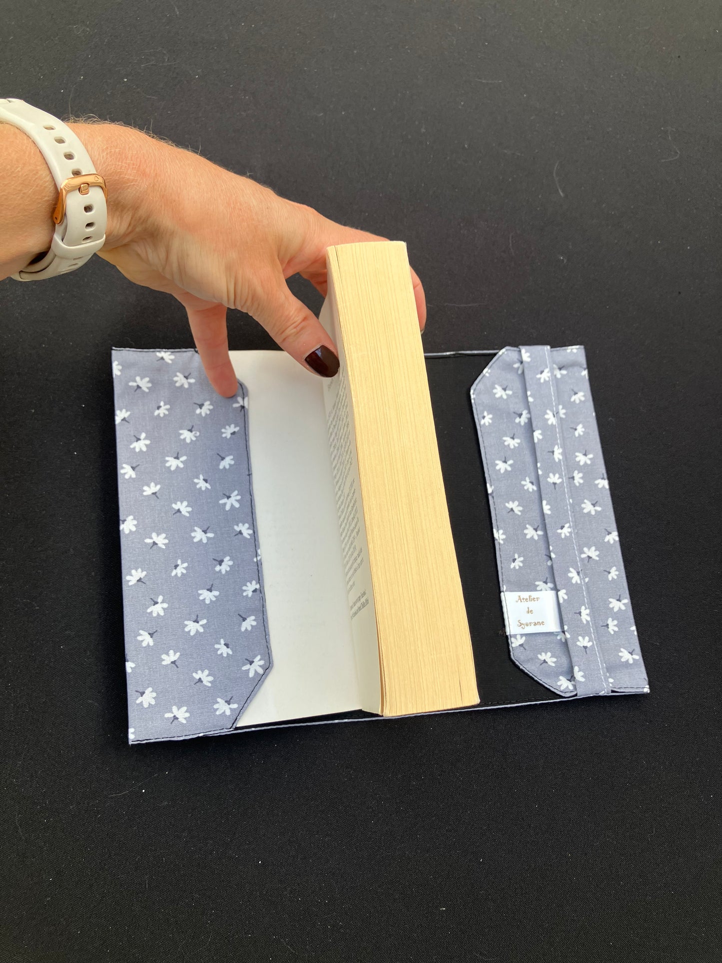 Housse pour livre de poche