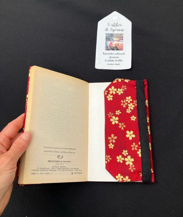Housse pour livre de poche