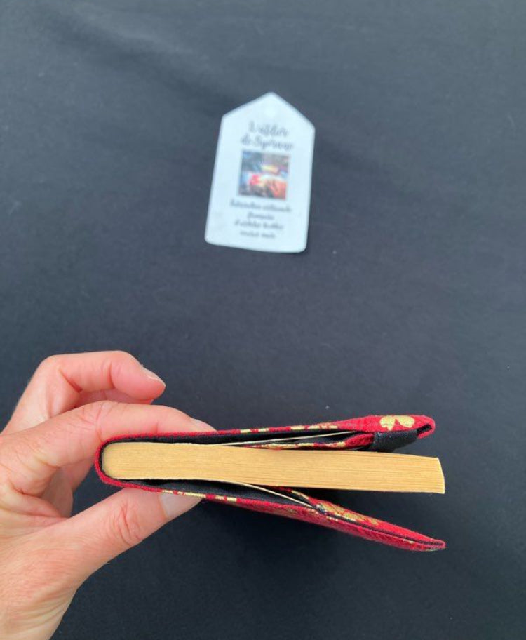 Housse pour livre de poche